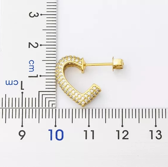 New Gold Pave Heart Stud Earrings with Cubic Zirconia for Women - Picture 4 of 4